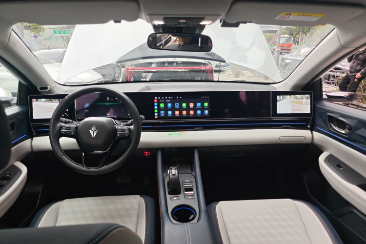 灵悉L 2024款 头号玩家版中控内饰12