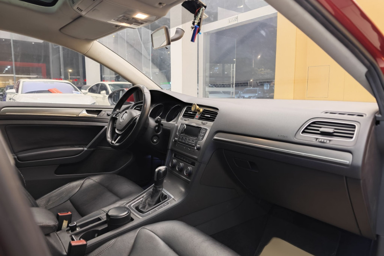 大众 高尔夫 2015款 1.6L 自动舒适型中控内饰7014