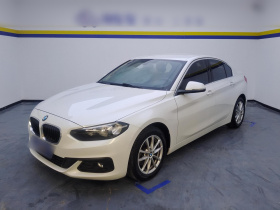 宝马1系 2018款 118i 时尚型