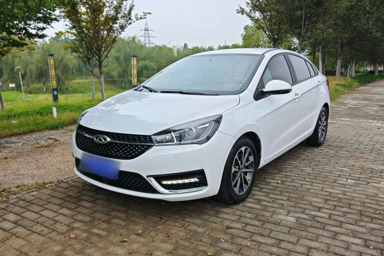 奇瑞 艾瑞泽5 2021款 PRO 1.5L CVT青春版车身外观1