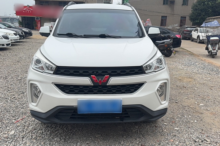 五菱汽车 五菱宏光S3 2018款 1.5T 手动舒适型 国V车身外观6001