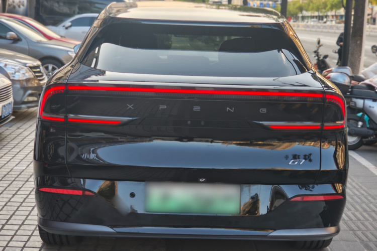 小鹏G7 2025款 702 超长续航 Max车身外观6006