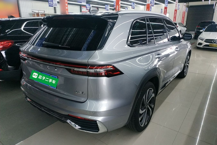 吉利汽车 星越L 2021款 2.0TD DCT EVO两驱旗舰型车身外观7