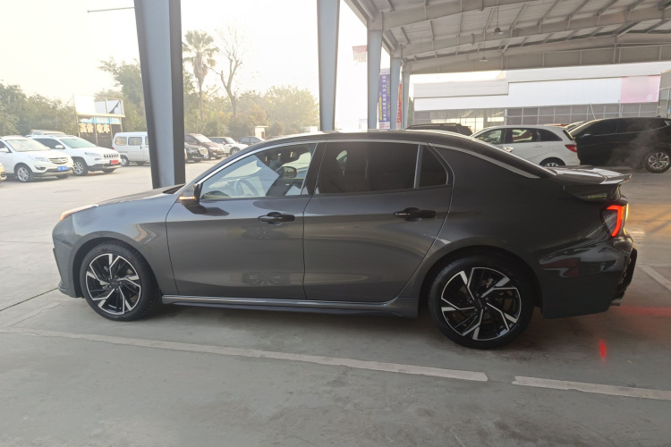 领克03 2025款 1.5TD DCT冠军版Pro车身外观6003