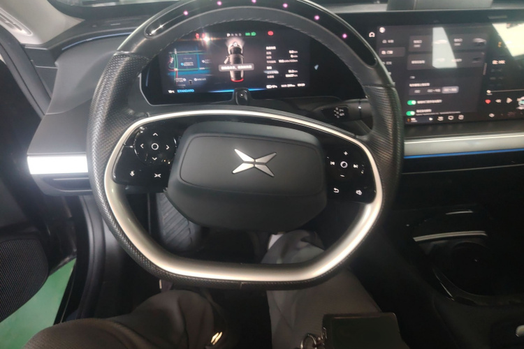 小鹏P7 2022款 625E局部细节13