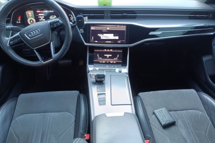 奥迪A6L 2020款 45 TFSI 臻选动感型中控内饰12