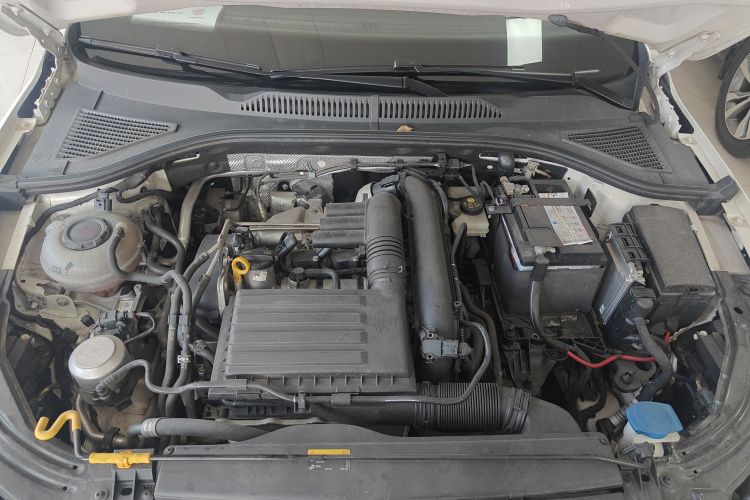 大众 朗逸 2021款 280TSI DSG豪华版机舱底盘24