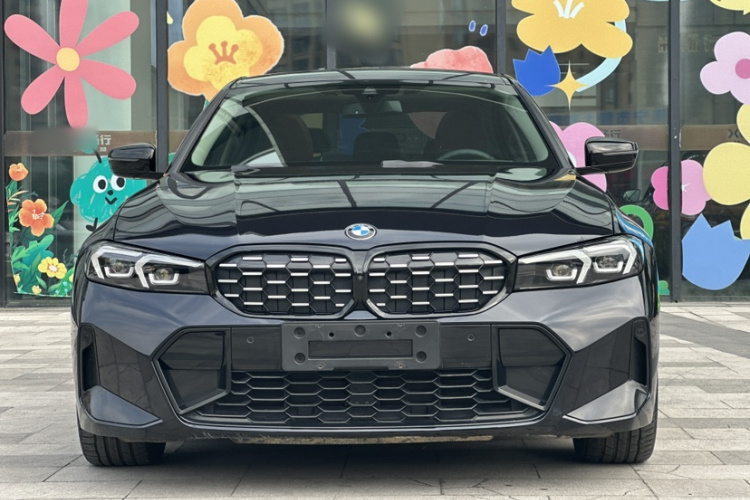 宝马3系 2023款 325Li M运动曜夜套装车身外观6003