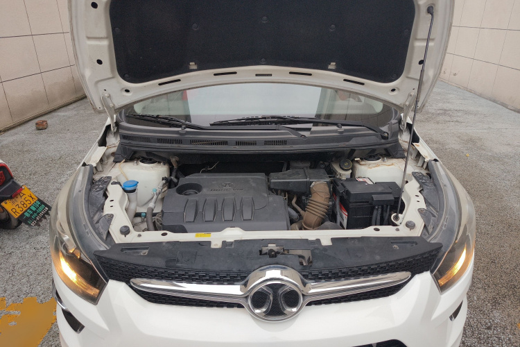 北京汽车 绅宝X25 2015款 1.5L 自动精英型局部细节24