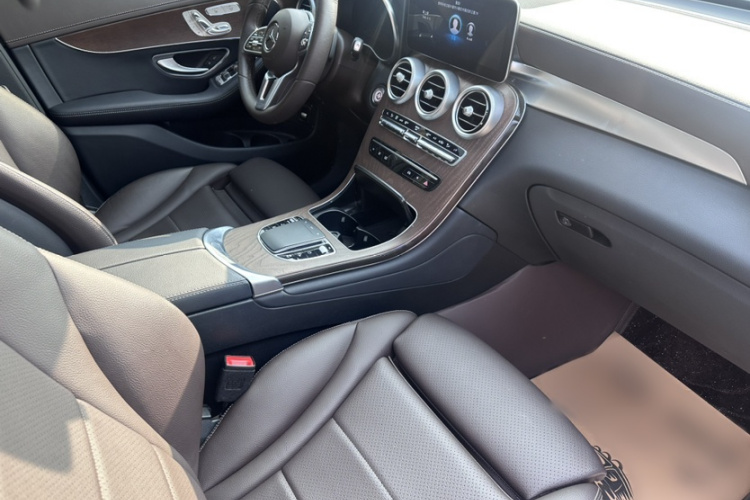 奔驰GLC 2022款 GLC 300 L 4MATIC 动感型臻藏版车身外观6015