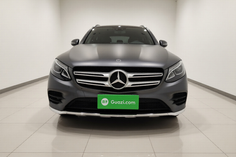 奔驰GLC 2018款 改款 GLC 260 4MATIC 豪华型车身外观2