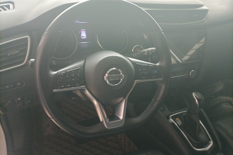 日产 逍客 2021款 2.0L CVT旗舰版局部细节13