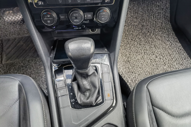 大众 途观L 2017款 330TSI 自动两驱舒适版局部细节18