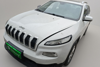 Jeep 自由光 2016款 2.4L 领先版