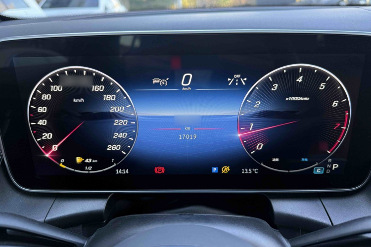 奔驰GLC 2023款 GLC 260 L 4MATIC 动感型 7座车身外观6008