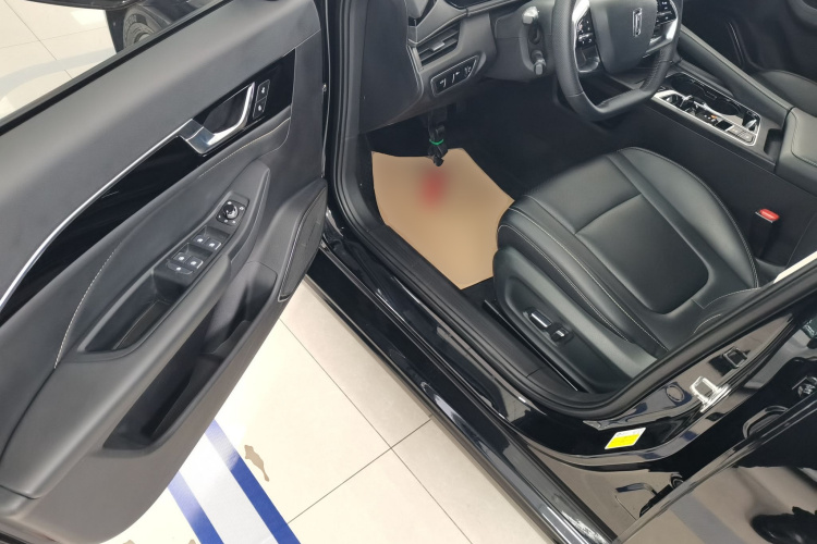 奔腾B70 2025款 龙耀版 1.5T 欢享型中控内饰20