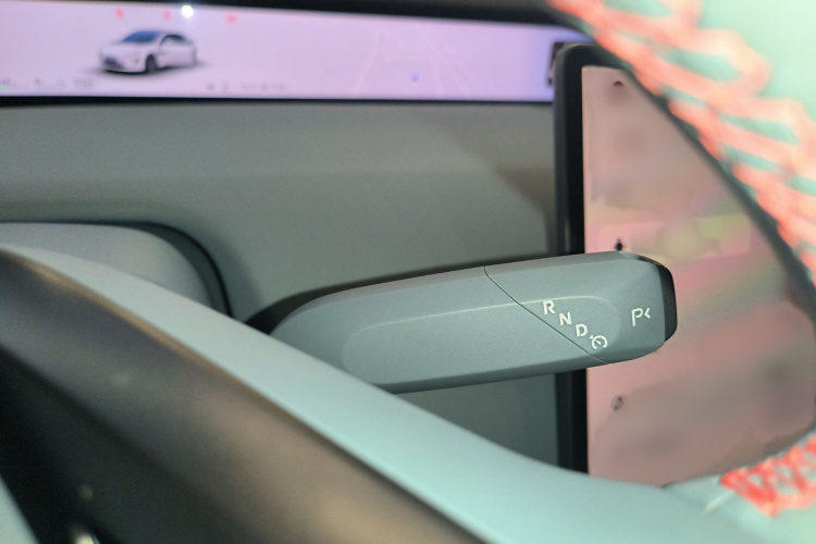 阿维塔12 2024款 700 三激光后驱奢享版局部细节18