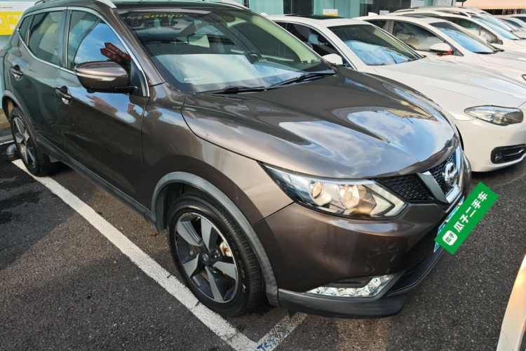 日产 逍客 2016款 2.0L CVT豪华版车身外观6002