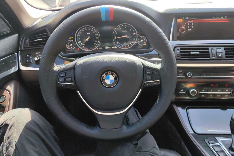 宝马5系 2017款 525Li 豪华设计套装局部细节13