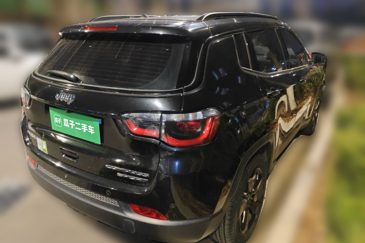 Jeep 指南者 2017款 200T 手动劲享版车身外观7