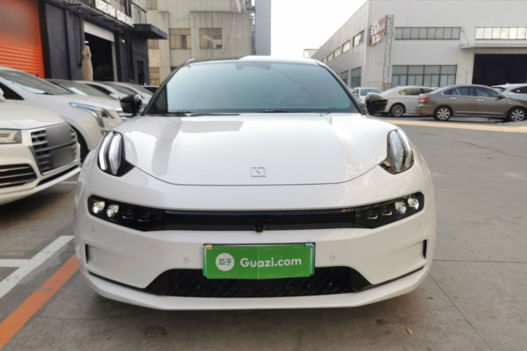 极氪001 2022款 超长续航双电机 YOU版车身外观6001