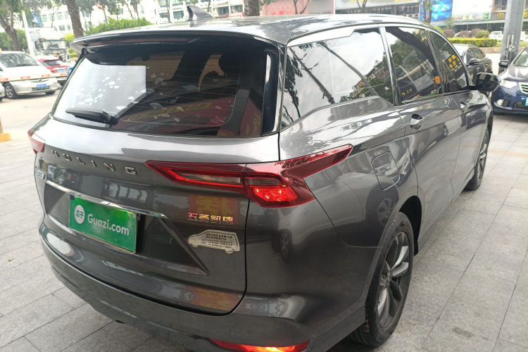 五菱汽车 五菱凯捷 2020款 1.5T CVT尊贵型车身外观7