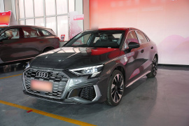 奥迪A3 2024款 A3L Limousine 35 TFSI 时尚运动型