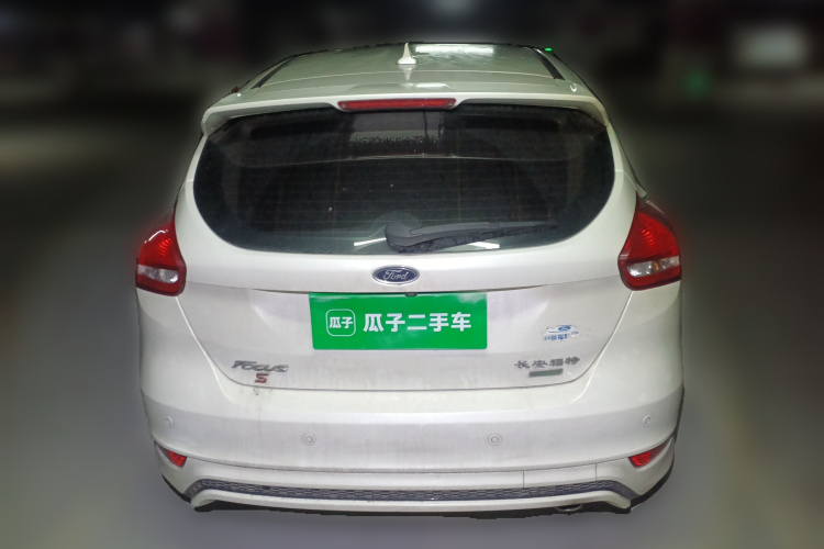 福特 福克斯 2018款 两厢经典 EcoBoost 180 自动运动型车身外观6