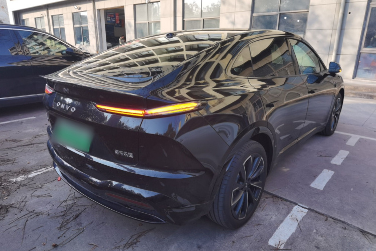 乐道L60 2024款 85kWh 后驱版车身外观6005