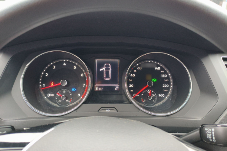 大众 途观L 2019款 330TSI 自动两驱风尚版 国VI局部细节14