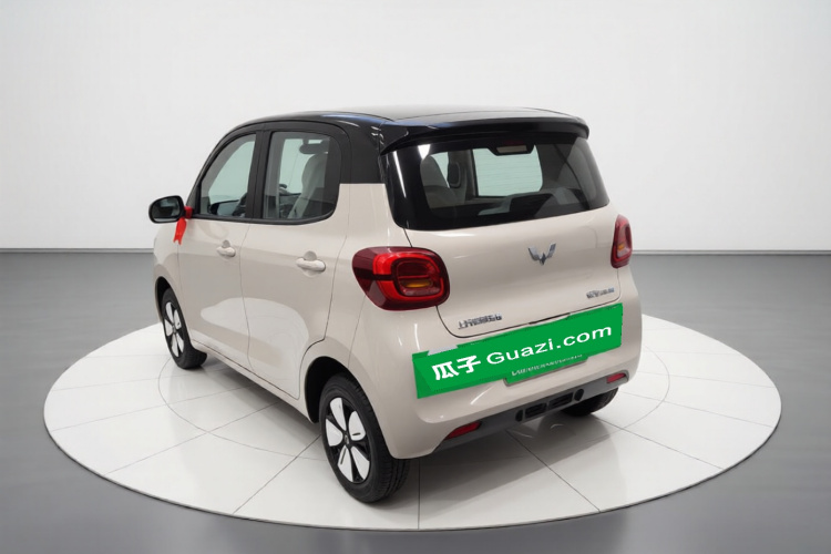 五菱汽车 宏光MINIEV 2025款 四门版 臻享+款车身外观5