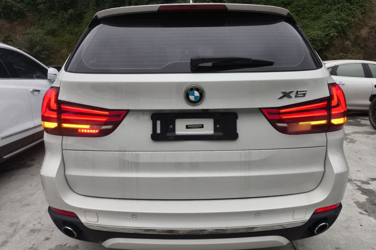 宝马X5(进口) 2017款 xDrive28i车身外观6