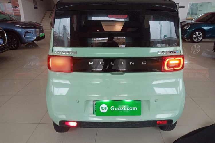 五菱汽车 宏光MINIEV 2021款 马卡龙臻享款 磷酸铁锂车身外观6004