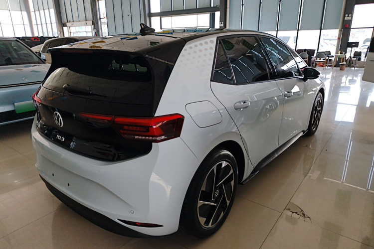 大众ID.3 2023款 升级款 纯净智享版车身外观7