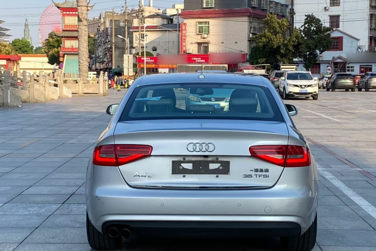 奥迪A4L 2015款 35 TFSI 自动豪华型车身外观6005