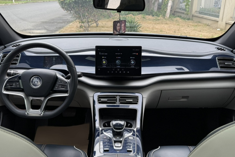 比亚迪 秦PLUS 2021款 EV 400KM 豪华型中控内饰7003