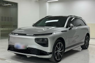 小鹏G9 2022款 702 Pro