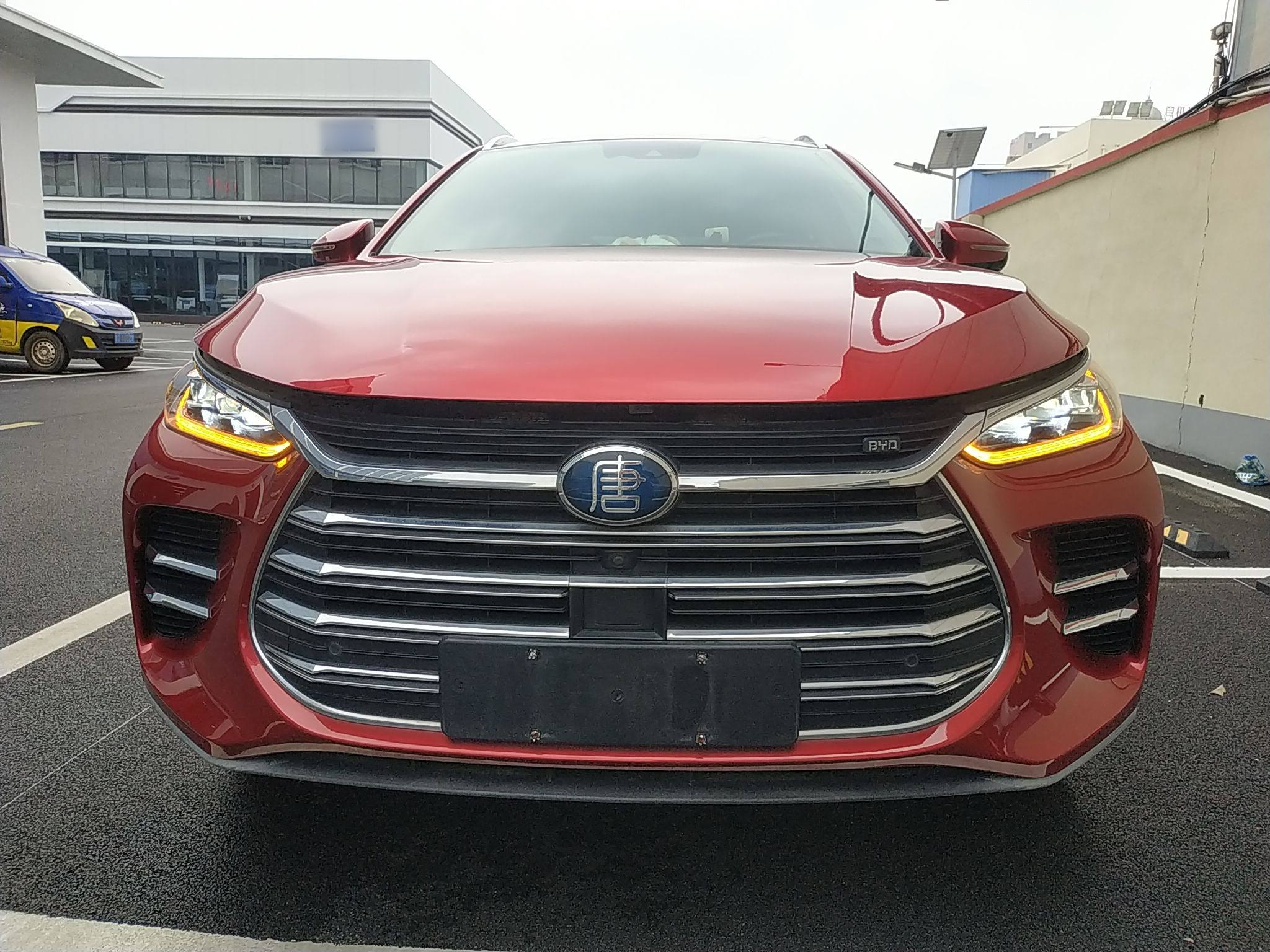 比亚迪 唐新能源 2018款 DM 2.0T 全时四驱智联创领型 7座 国V