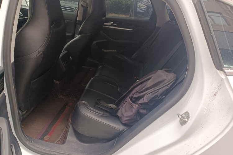 比亚迪 秦PLUS 2021款 EV 400KM 豪华型中控内饰7004