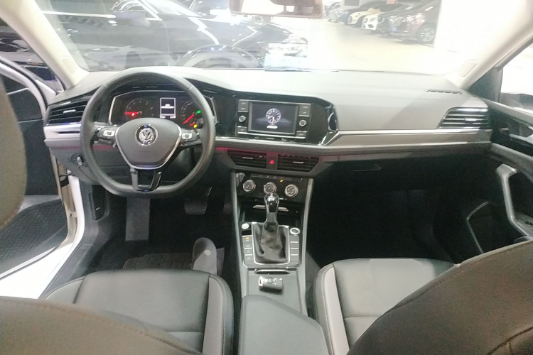 大众 速腾 2019款 200TSI DSG舒适型 国VI中控内饰7002