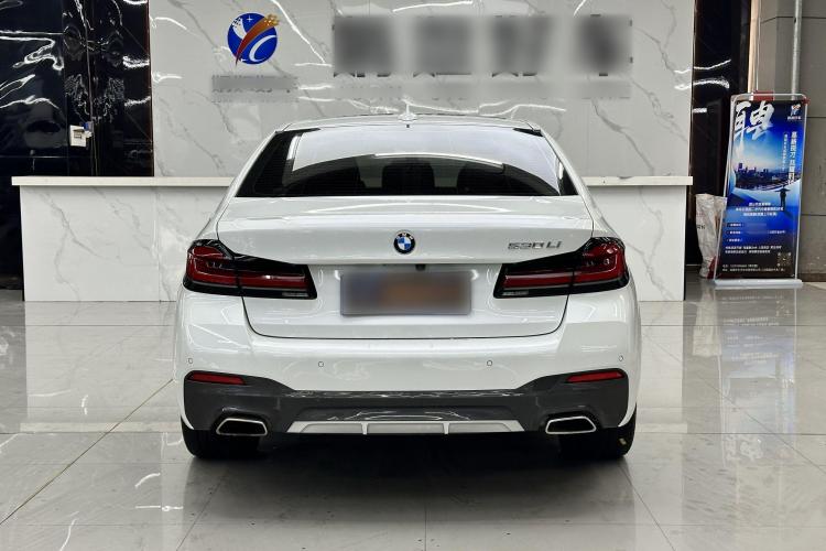 宝马5系 2022款 改款 530Li 尊享型 M运动套装车身外观6004