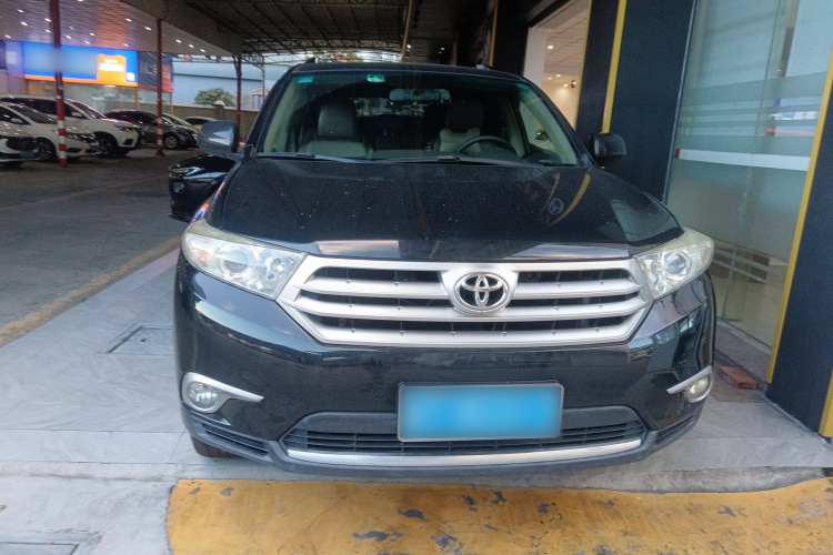 丰田 汉兰达 2012款 2.7L 两驱7座豪华版车身外观2