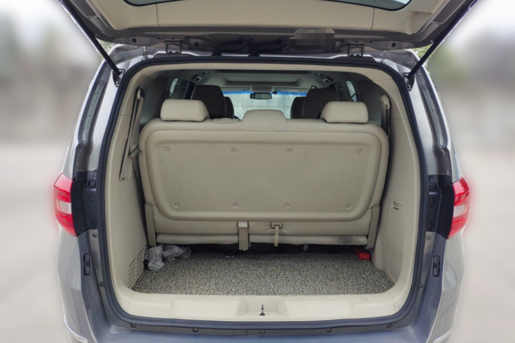 别克GL8 2017款 25S 豪华型 国V中控内饰23