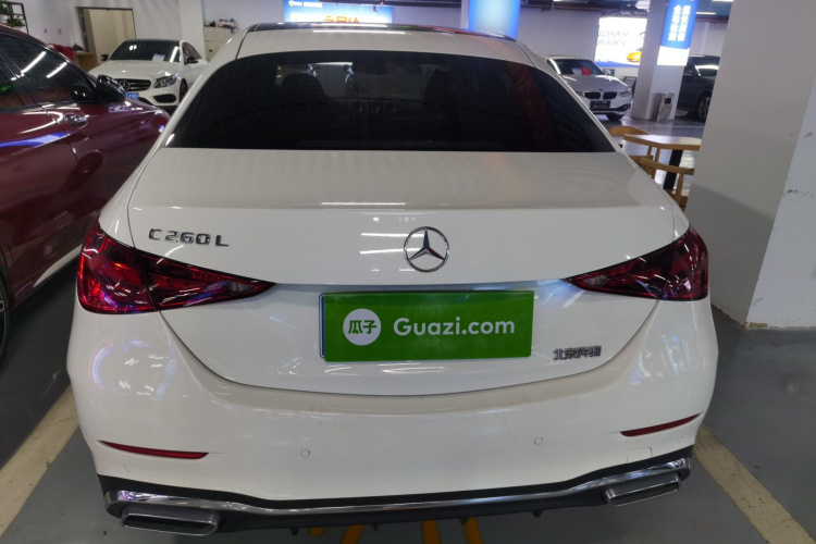 奔驰C级 2022款 C 260 L 运动版车身外观6