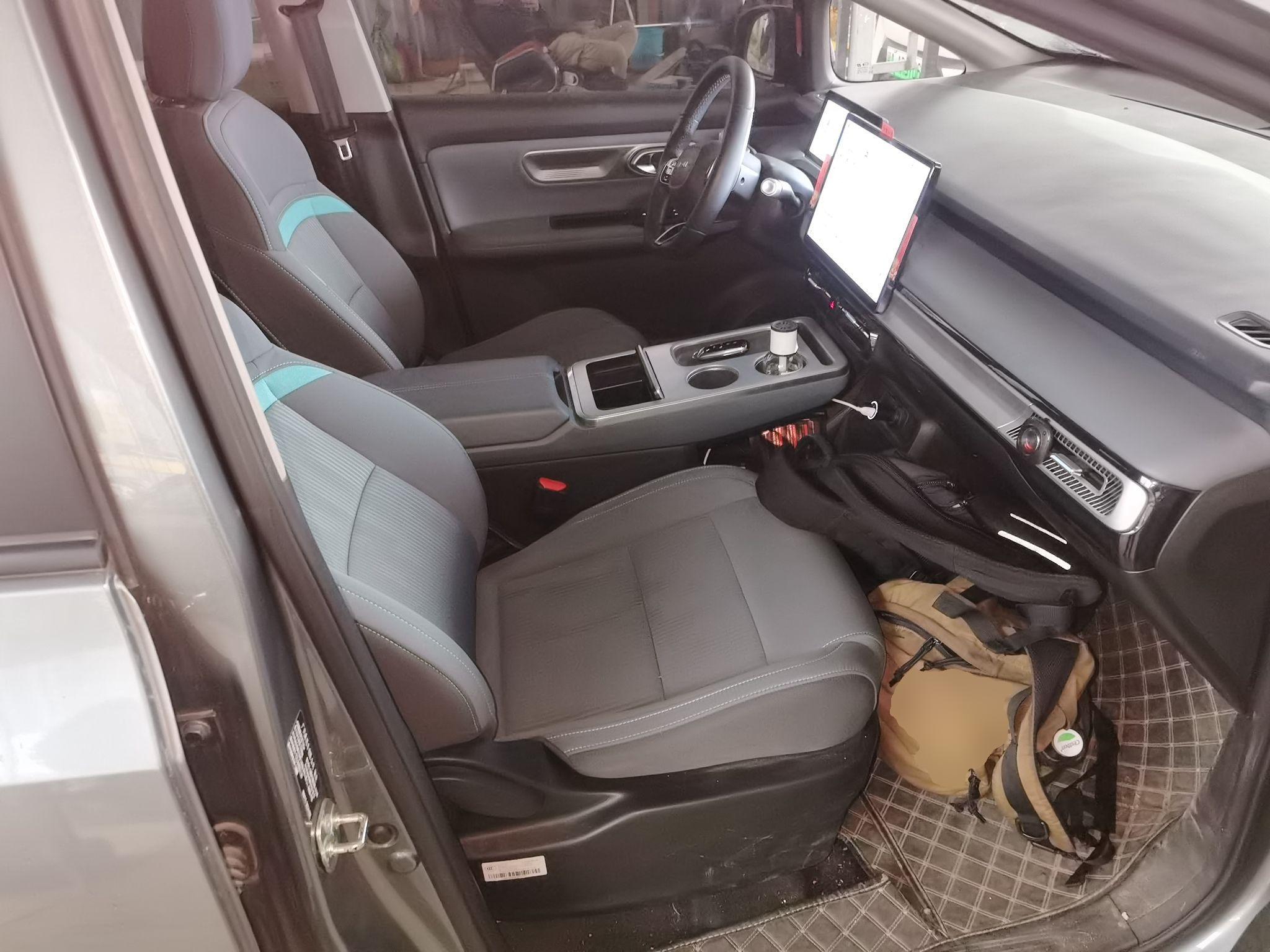 埃安 AION Y 2023款 Younger