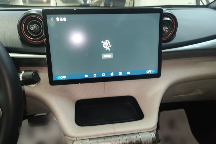 比亚迪 海豚 2021款 405km 时尚版局部细节16