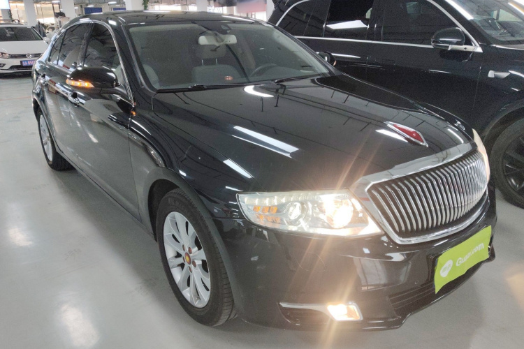 红旗H7 2015款 3.0L 豪华型车身外观3