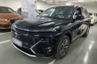 吉利银河 银河星舰7 EM-i 2025款 120km 启航+版