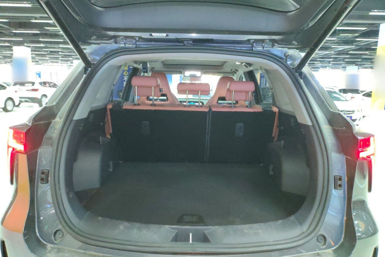 长安CS75 PLUS 2023款 第三代 1.5T 自动尊贵型局部细节23