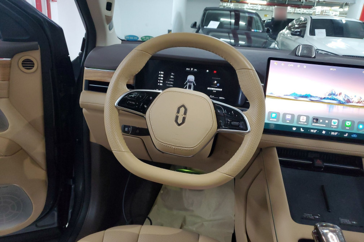 鸿蒙智行 问界M7 2024款 1.5T 智驾四驱Max版 6座局部细节13